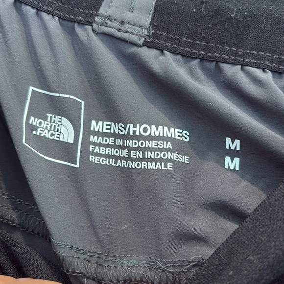 The North Face Men's Charcoal Joggers - Picture 4 of 4